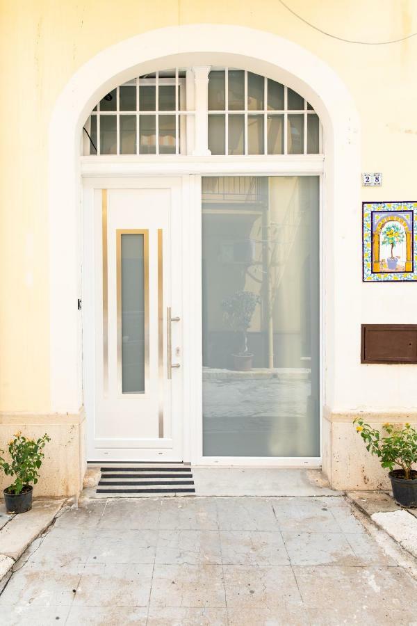 Loft In Balestrate Vicino Al Mare - Rental Beb Buitenkant foto